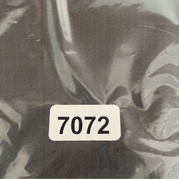 St. John Black Flower Embellished Full Zip Cardigan Sweater 27072 - Picture 5 of 7